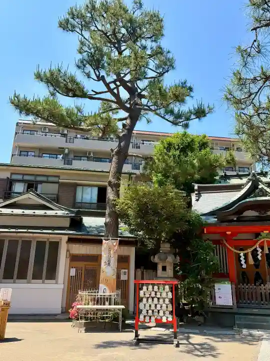 蒔田杉山神社の{uncategorized: "未分類", other: "その他", undefined: "問題あり", building: "その他建物", grave: "お墓", sacred_gate: "鳥居", guardian: "狛犬", statue: "像", buddha: "仏像", history: "歴史", nature: "自然", garden: "庭園", animal: "動物", pagoda: "塔", temizu: "手水舎", mountain_gate: "山門・神門", sanctuary: "本殿・本堂", subordinate: "末社・摂社", art: "芸術", scenery: "景色", jizo: "地蔵", ema: "絵馬", goshuin: "御朱印", omikuji: "おみくじ", items: "授与品その他", amulet: "お守り", goshuincho: "御朱印帳", eats: "食事", festival: "お祭り", votive_dance: "神楽", shichigosan: "七五三参", wedding: "結婚式", experience: "体験その他", initially: "初詣", around: "周辺", anti_infection: "感染症対策"}