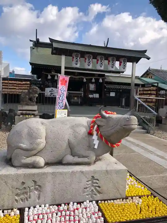 山田天満宮の像