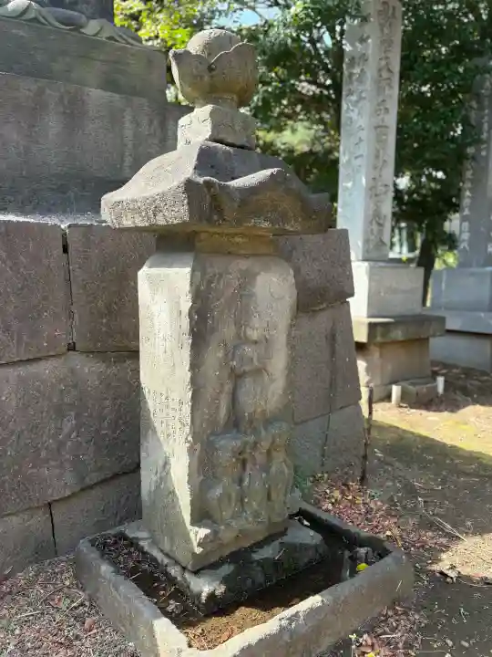 来福寺の{uncategorized: "未分類", other: "その他", undefined: "問題あり", building: "その他建物", grave: "お墓", sacred_gate: "鳥居", guardian: "狛犬", statue: "像", buddha: "仏像", history: "歴史", nature: "自然", garden: "庭園", animal: "動物", pagoda: "塔", temizu: "手水舎", mountain_gate: "山門・神門", sanctuary: "本殿・本堂", subordinate: "末社・摂社", art: "芸術", scenery: "景色", jizo: "地蔵", ema: "絵馬", goshuin: "御朱印", omikuji: "おみくじ", items: "授与品その他", amulet: "お守り", goshuincho: "御朱印帳", eats: "食事", festival: "お祭り", votive_dance: "神楽", shichigosan: "七五三参", wedding: "結婚式", experience: "体験その他", initially: "初詣", around: "周辺", anti_infection: "感染症対策"}