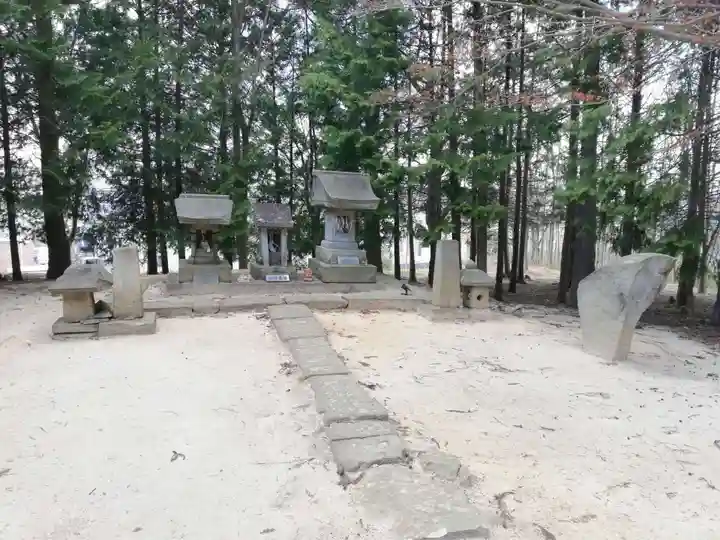 滑川神社 - 仕事と子どもの守り神の末社・摂社