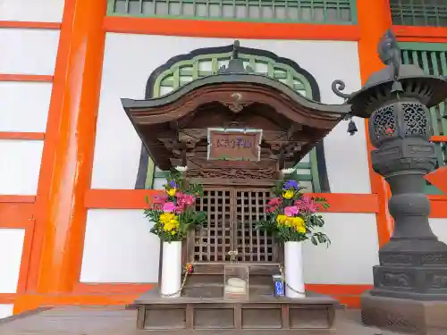 成田山名古屋別院大聖寺(犬山成田山)の末社・摂社