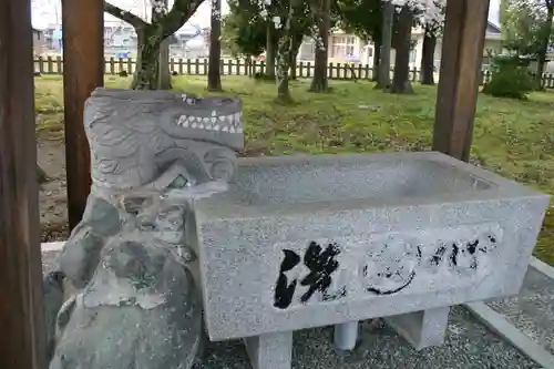 石田神社の手水舎