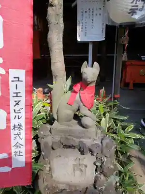 花園稲荷神社の狛犬