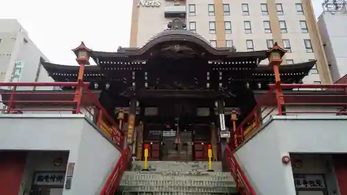 豊川稲荷札幌別院(玉宝禅寺)の本殿