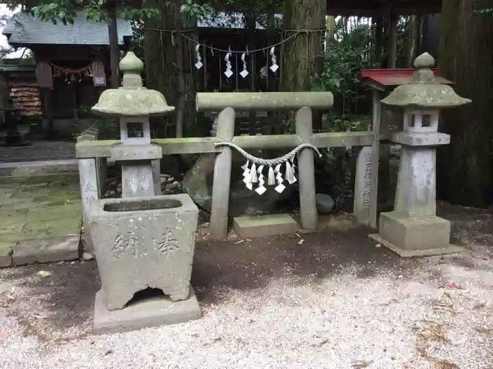 黒磯神社の末社・摂社