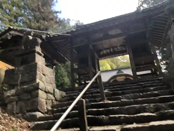 高岡神社の山門・神門
