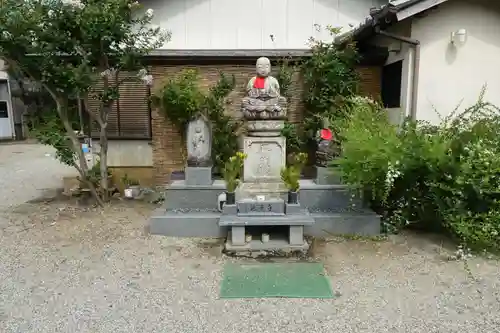 龍華寺の地蔵