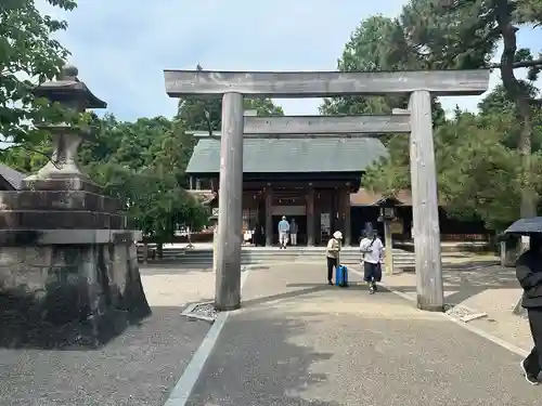 射水神社の鳥居