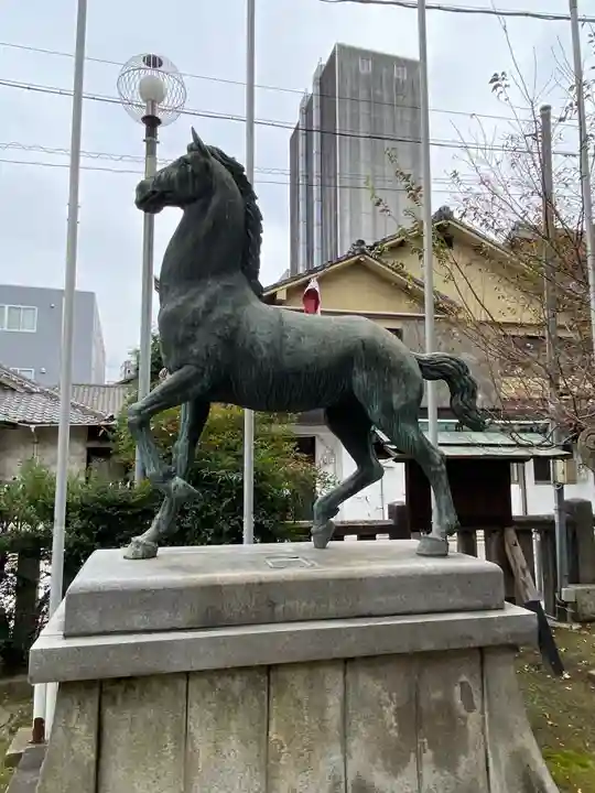 富士浅間神社の狛犬