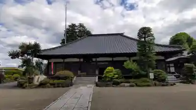 観音寺の本殿・本堂