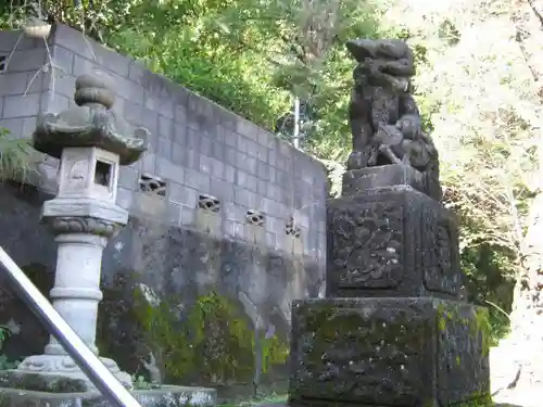 瀬戸ヶ谷八幡社の狛犬