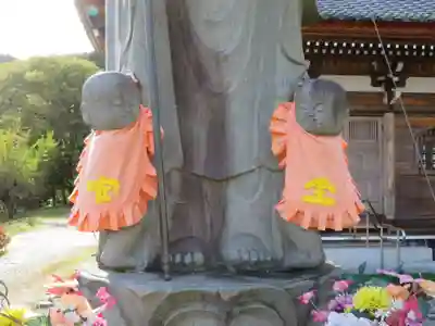 信濃比叡廣拯院の地蔵