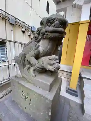 秋葉神社の狛犬