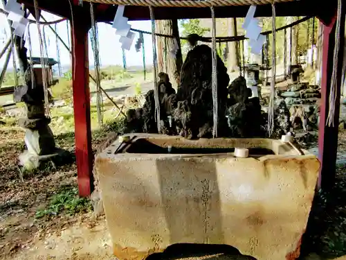 小幡八幡宮の手水舎