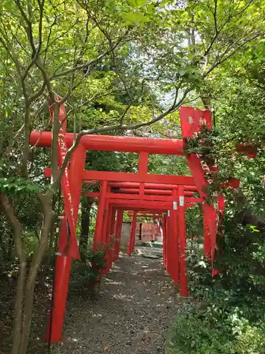 日吉神社の末社