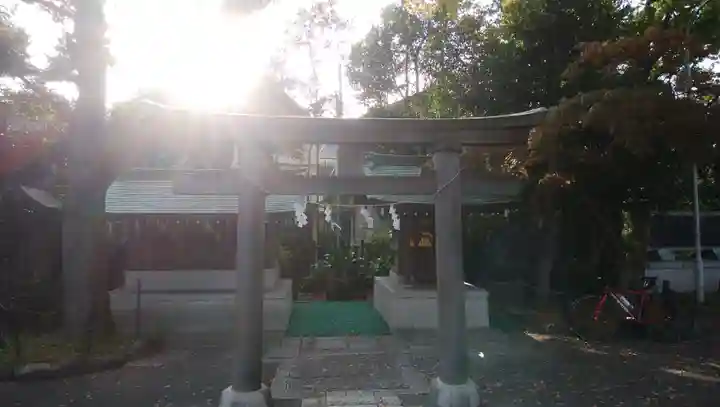 六郷神社の鳥居