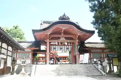 石清水八幡宮の山門・神門