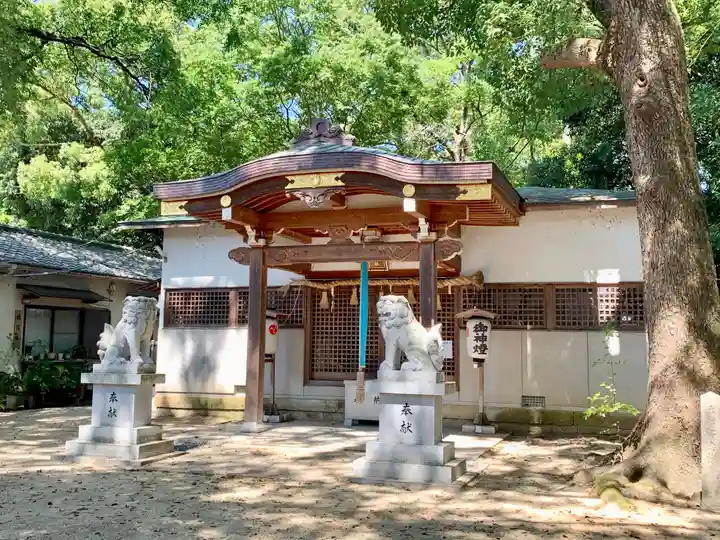 蔵人素盞嗚神社の本殿・本堂