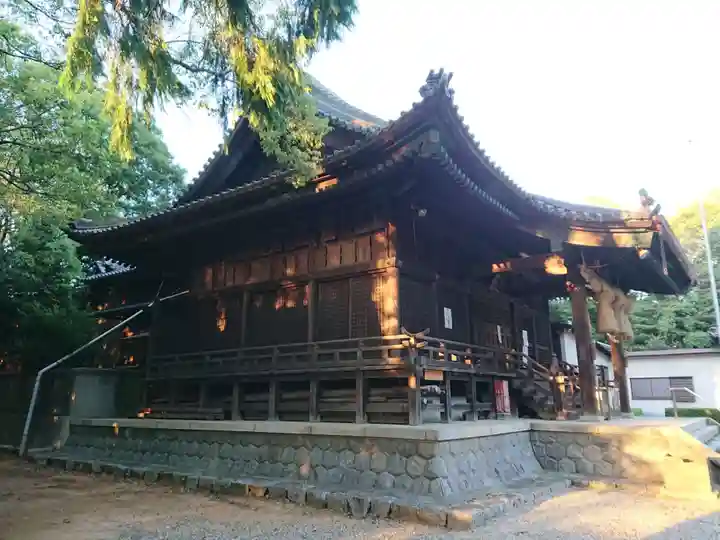 小池神社の本殿・本堂