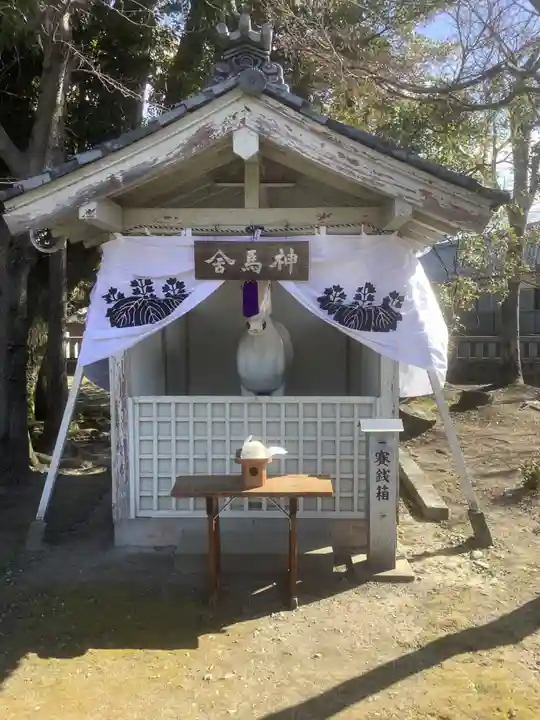 籠守勝手神社(木曽川町黒田)の狛犬