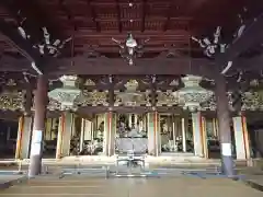 西方寺の本殿