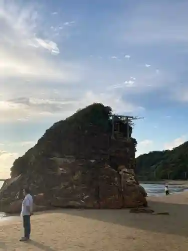 稲佐の浜　弁天島(島根県)