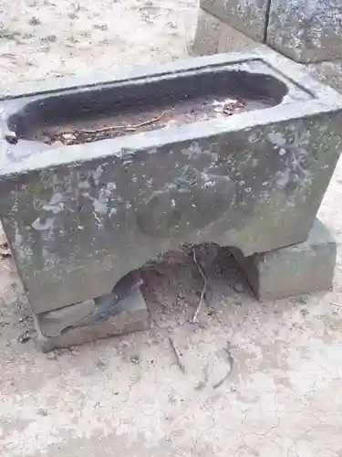 身代神社の手水舎