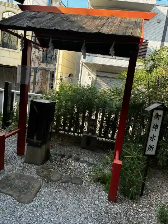 猿田彦神社の{uncategorized: "未分類", other: "その他", undefined: "問題あり", building: "その他建物", grave: "お墓", sacred_gate: "鳥居", guardian: "狛犬", statue: "像", buddha: "仏像", history: "歴史", nature: "自然", garden: "庭園", animal: "動物", pagoda: "塔", temizu: "手水舎", mountain_gate: "山門・神門", sanctuary: "本殿・本堂", subordinate: "末社・摂社", art: "芸術", scenery: "景色", jizo: "地蔵", ema: "絵馬", goshuin: "御朱印", omikuji: "おみくじ", items: "授与品その他", amulet: "お守り", goshuincho: "御朱印帳", eats: "食事", festival: "お祭り", votive_dance: "神楽", shichigosan: "七五三参", wedding: "結婚式", experience: "体験その他", initially: "初詣", around: "周辺", anti_infection: "感染症対策"}