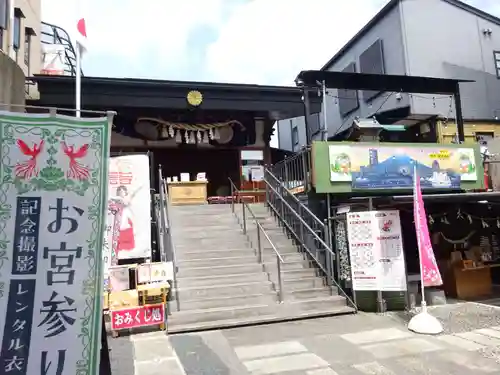 菊名神社の本殿・本堂