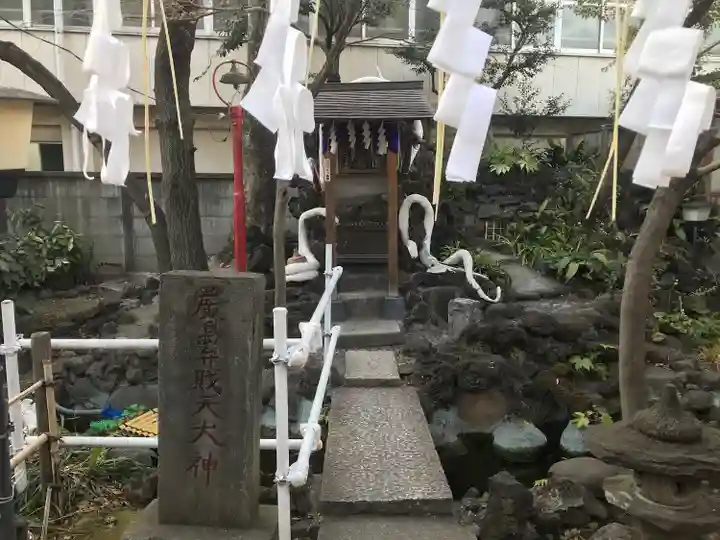 蛇窪神社の末社・摂社