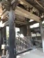 極楽寺(霊鷲山感應院極楽律寺)の山門・神門
