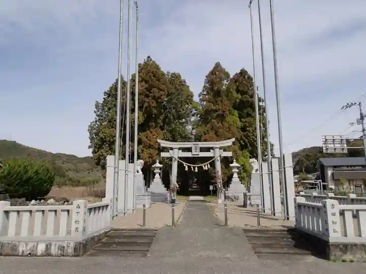 小村神社の鳥居