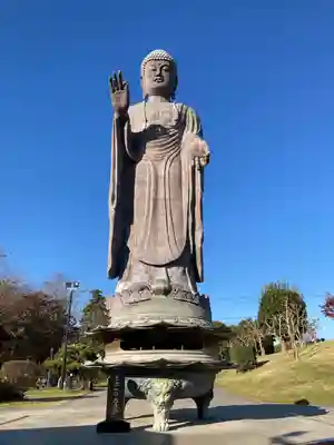 東本願寺本廟 牛久浄苑(牛久大仏)(茨城県)