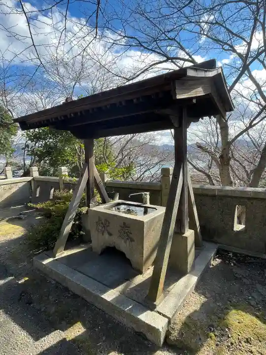 貴布祢神社の手水舎