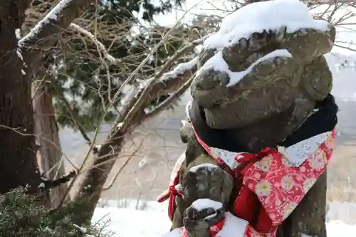 高司神社〜むすびの神の鎮まる社〜の狛犬