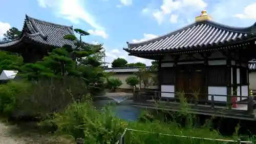 法華寺の本殿