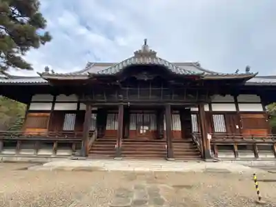 建中寺の本殿・本堂