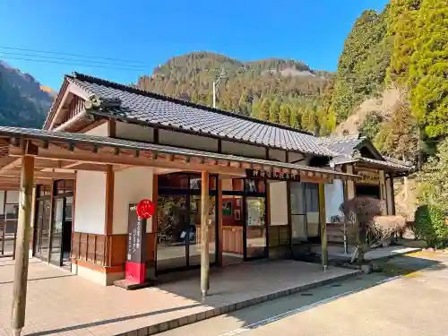 国造神社の建物その他