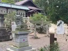 鳴雷神社の狛犬