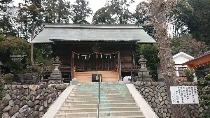 千ケ瀬神社の本殿・本堂