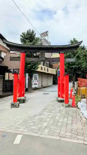 鳩ヶ谷氷川神社の鳥居