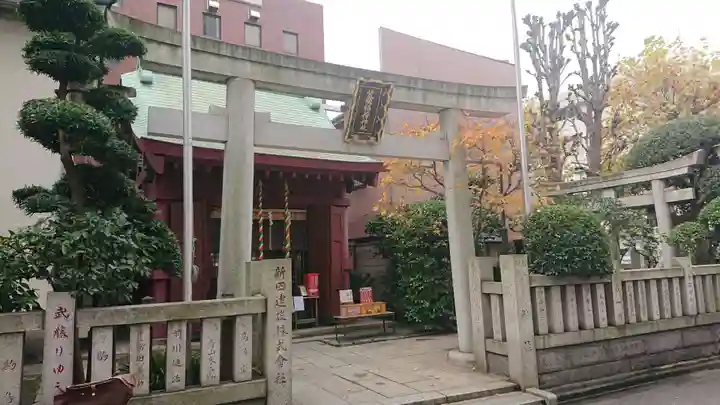笠間稲荷神社 東京別社の鳥居