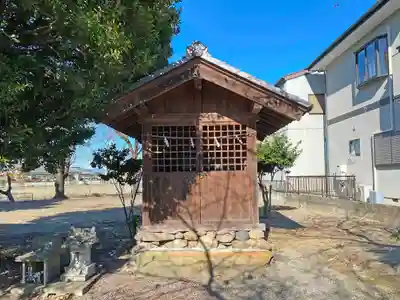 長幡部神社の末社・摂社