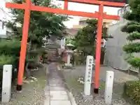西那加稲荷神社の鳥居