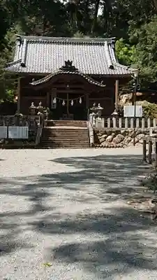 渭伊神社の本殿・本堂