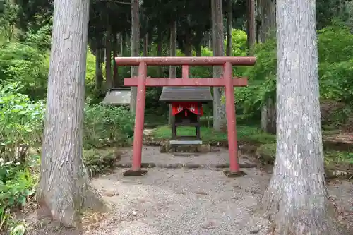 長瀧寺の末社