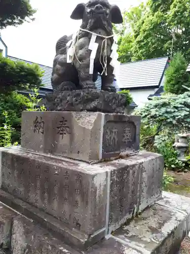 出雲神社の狛犬