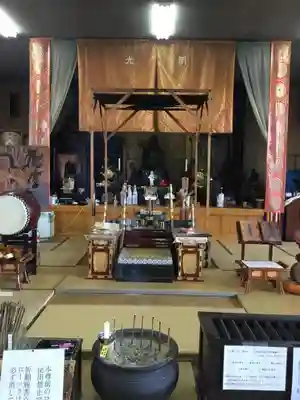 吉祥草寺の本殿・本堂