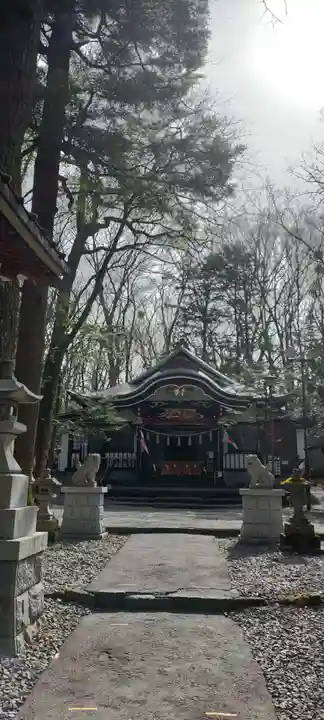 新屋山神社の本殿・本堂