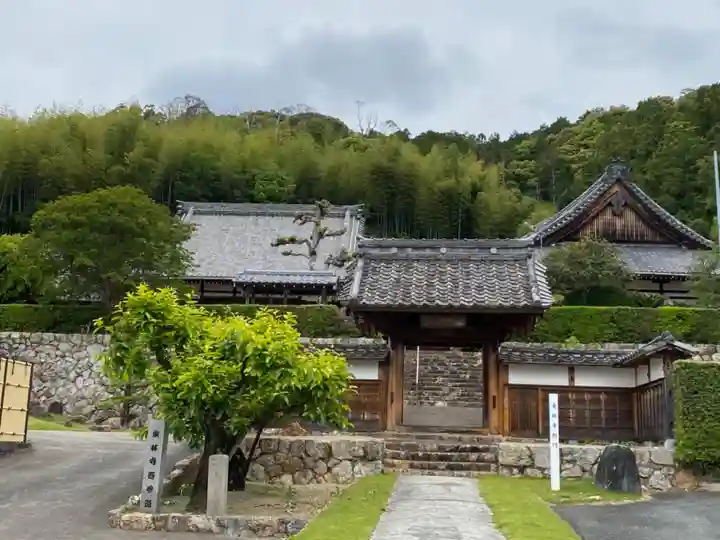東林寺の山門・神門